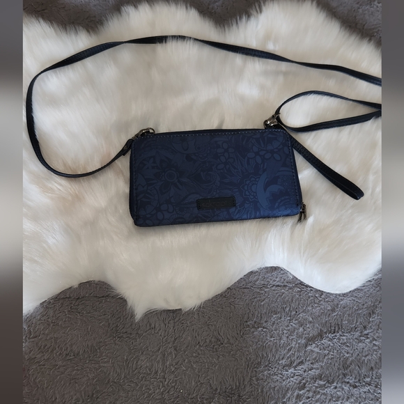 SAKROOTS CROSSBODY PURSE !! - Picture 13 of 14